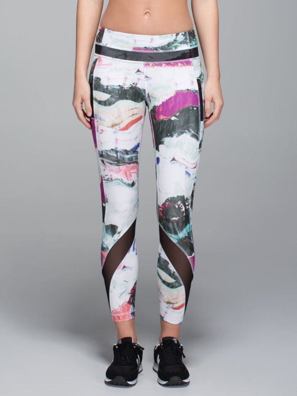 Lululemon Inspire Tight Full-On Luxtreme (with Mesh) in Pigment Wave Multi/Black